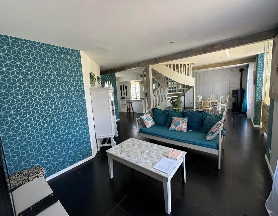 Charmante Maison Comme Chez Soi Saint-Amand-sur-Fion Exterior foto